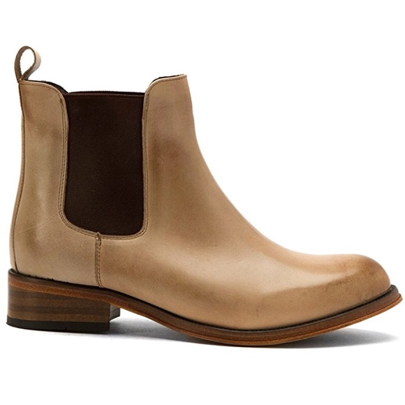 Genuine Leather Distressed Classic Chelsea Boots - Picture 2 of 7